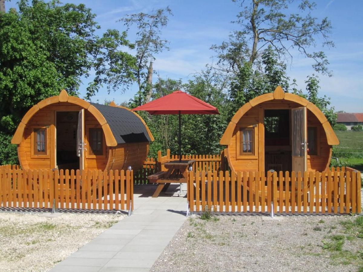 Schlaffass-Camping Gutshof Donauried Günzburg Eksteriør bilde